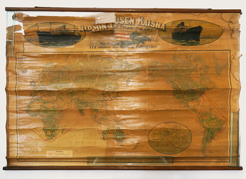 画像日本郵船株式会社　世界地図海図鉄道路線図